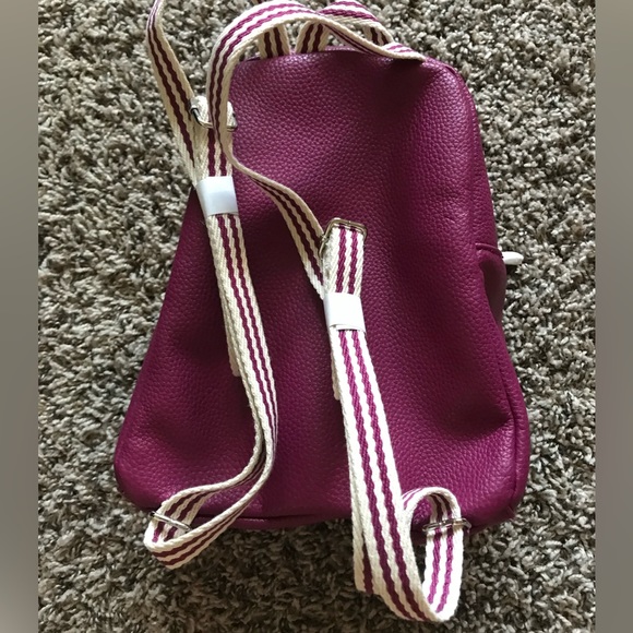 Thirty One backpack - Picture 2 of 4